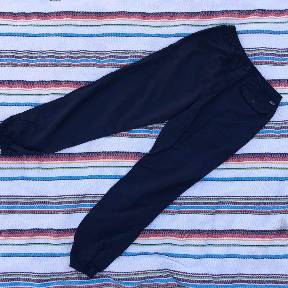 Patagonia Baggies Pants • Navy • Men’s Small